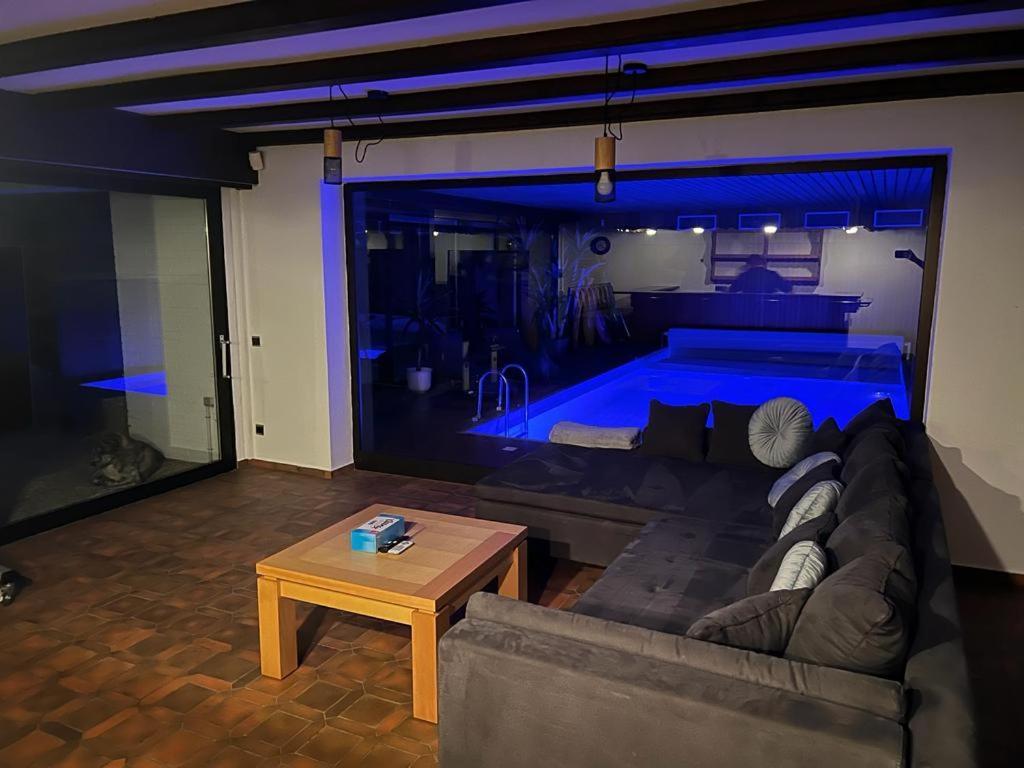 Park Villa Ferienwohnung Mit Pool Und 3 Schlafzimmer Ильцен Экстерьер фото