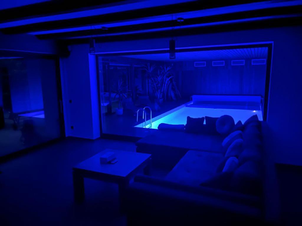 Park Villa Ferienwohnung Mit Pool Und 3 Schlafzimmer Ильцен Экстерьер фото